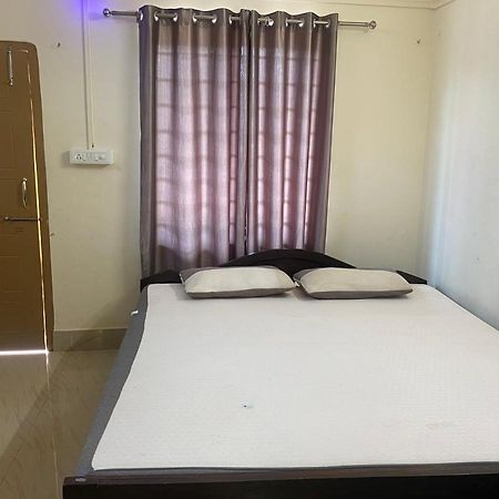 Atithya Lodge Guwahati Ngoại thất bức ảnh