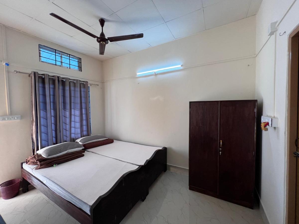 Atithya Lodge Guwahati Ngoại thất bức ảnh