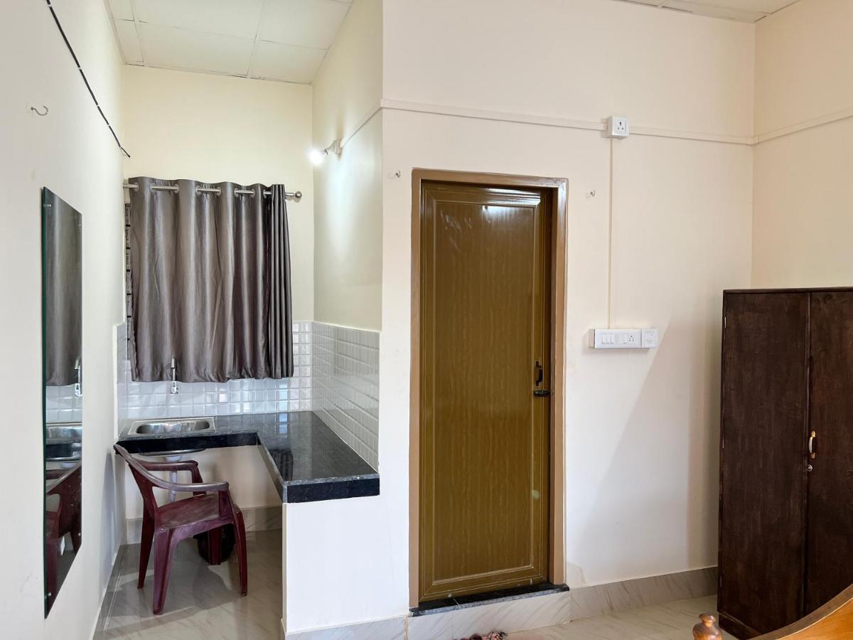 Atithya Lodge Guwahati Ngoại thất bức ảnh