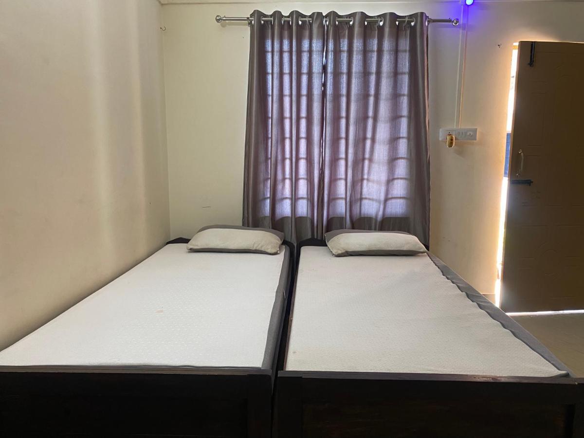 Atithya Lodge Guwahati Ngoại thất bức ảnh